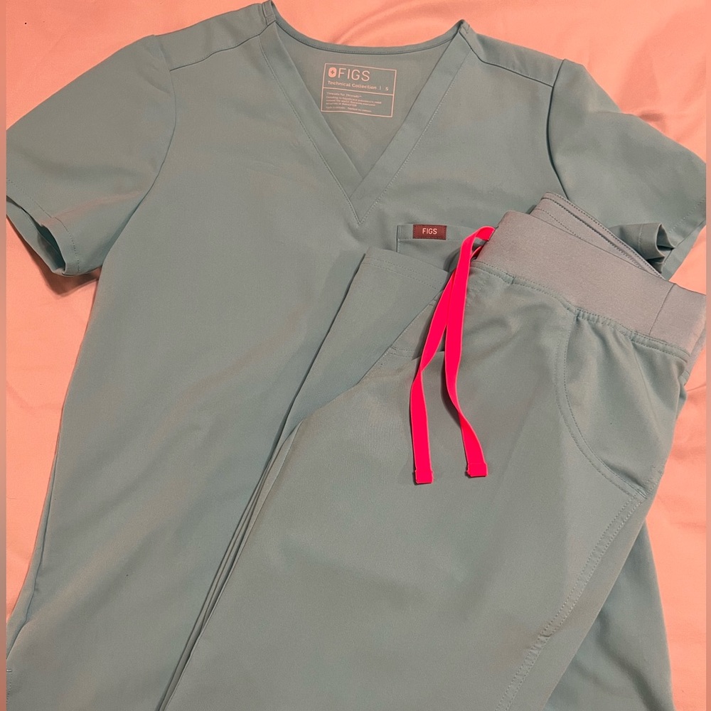 Figs Neon Blue Scrub Set S/S